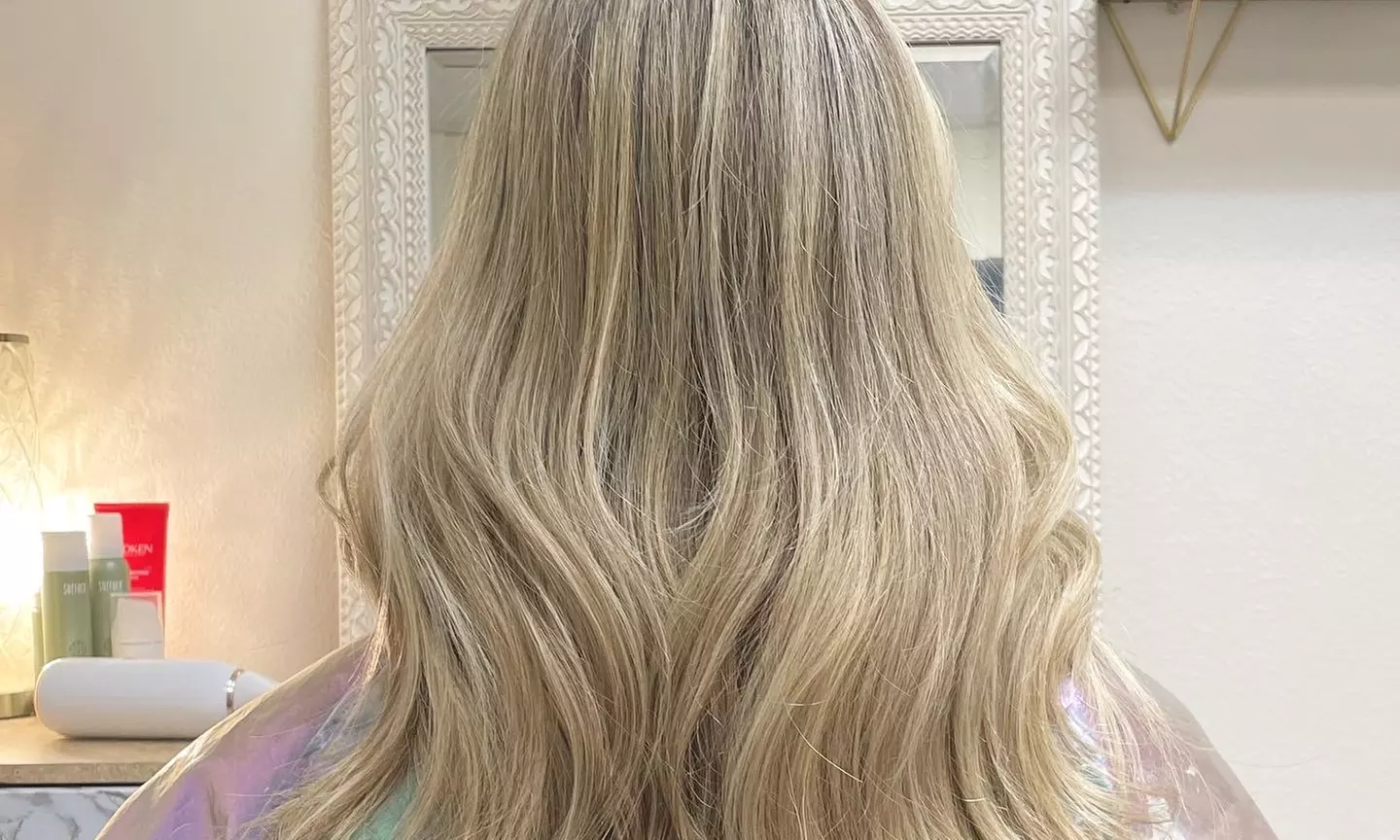 Up to 41% Off on Salon - Blow Dry / Blow Out at Salon Lamar - Second Medium