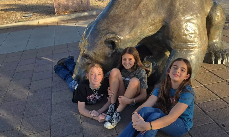 Self-Guided City Scavenger Hunt Adventure for Up to Four Teams