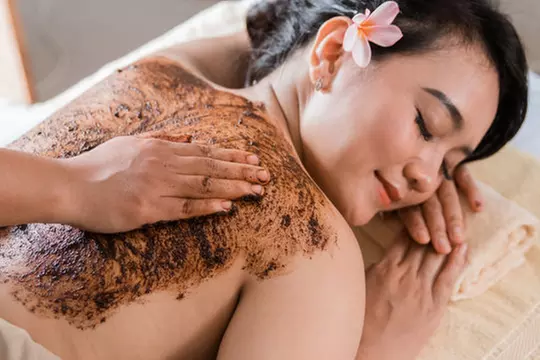 Massage + Deeply Clean Coffee Scrub & Aromatherapy Essential Oil at Thai Oasis Spa - Up to 50% Off - Second Medium