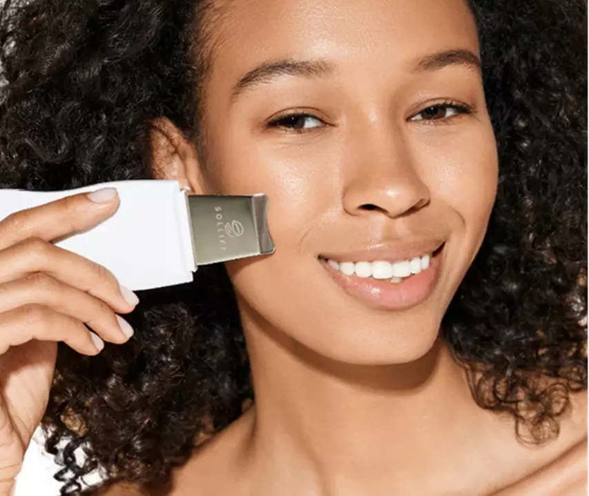 1 or 2 Ultrasonic Deep Cleanings w/ Scalp Massage & Hydrojelly Masque