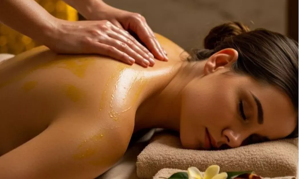 24k Gold Signature Massage / Ayurvedic Joint & Muscle Renewal Massage