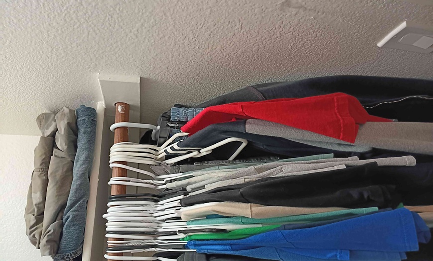 Image 2: Get Your House with Decluttering Service in 1, 2, or 4 Hours