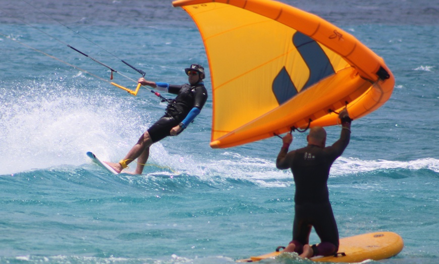 Image 4: Hasta 59% de descuento en Surf - Kitesurf - Recreativo en SIROCO KITESURF SCHOOL