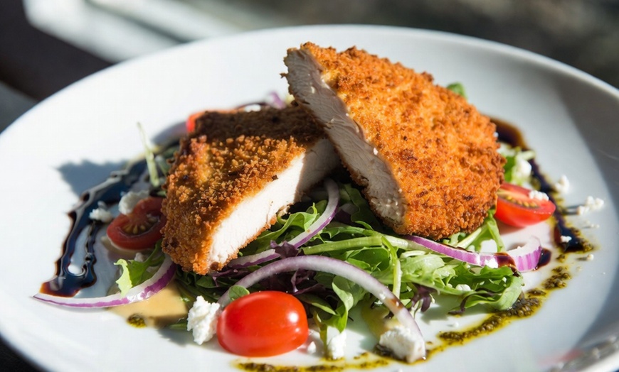 Image 3: Enjoy Italian-American Signature Dishes & Craft Cocktails in Merrick