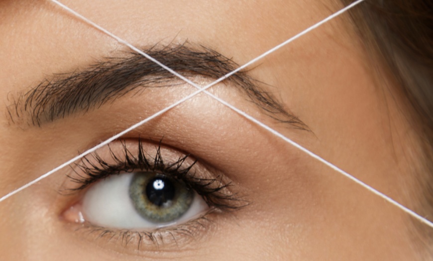 Image 4: Up to 50% Off on Eyelash Extensions at Mervat beauty palace