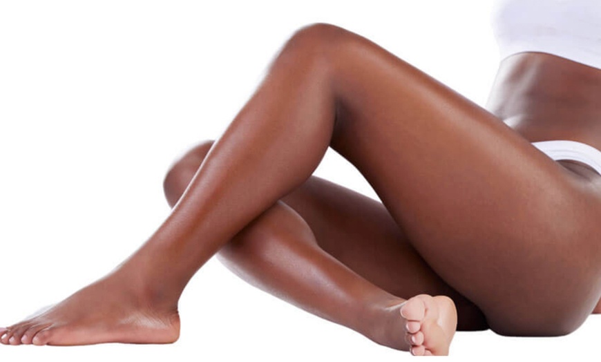 Image 6: Silky Smooth Beauty – Brazilian Wax, Sugaring & Brow Lift/Tint
