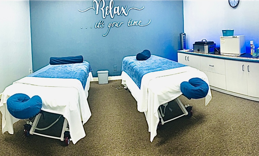 Image 4: 60-Min Facial, 90-Min or 120-Min Massage Packages