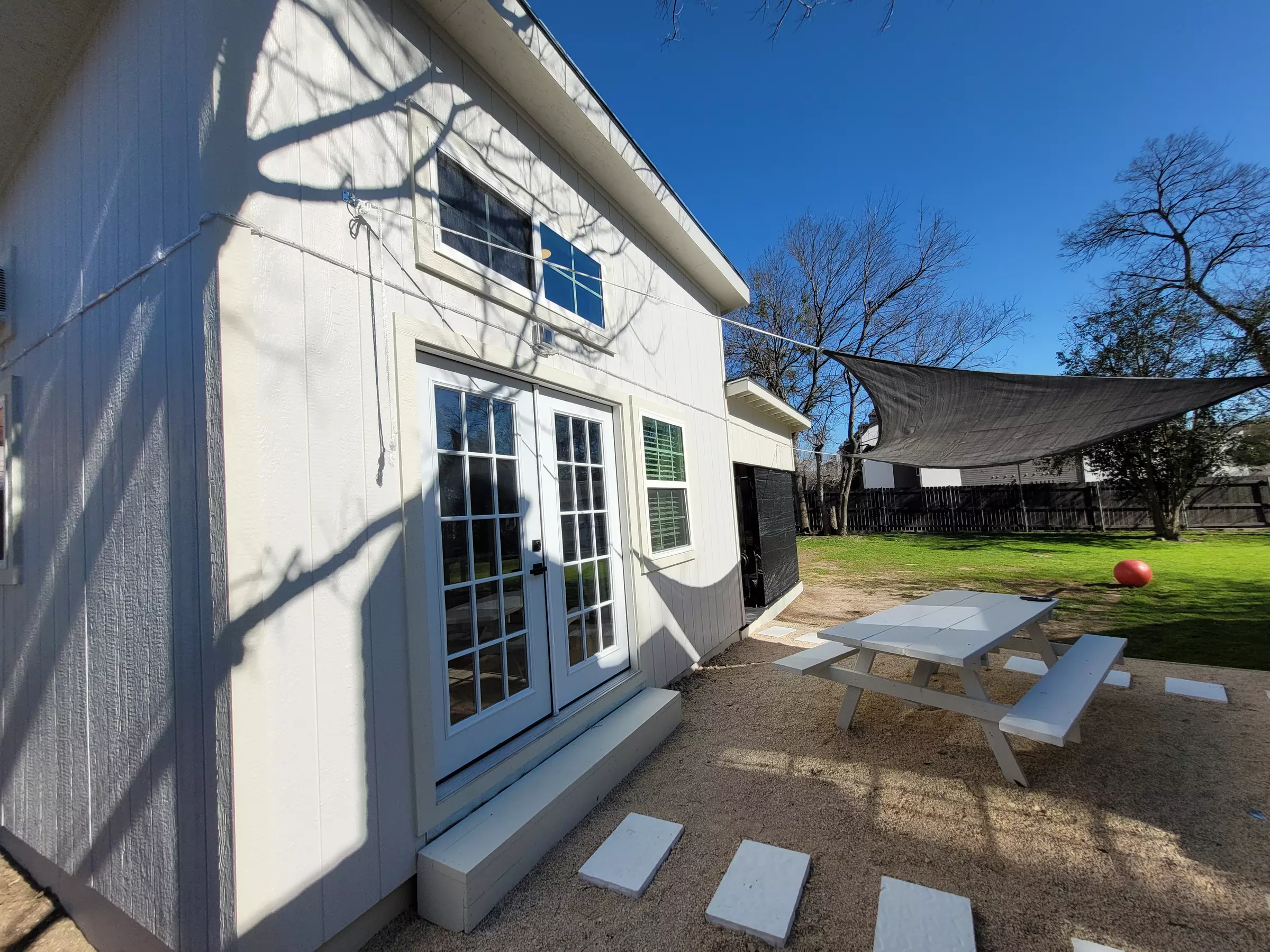 Create Together in a Pottery Class for Two