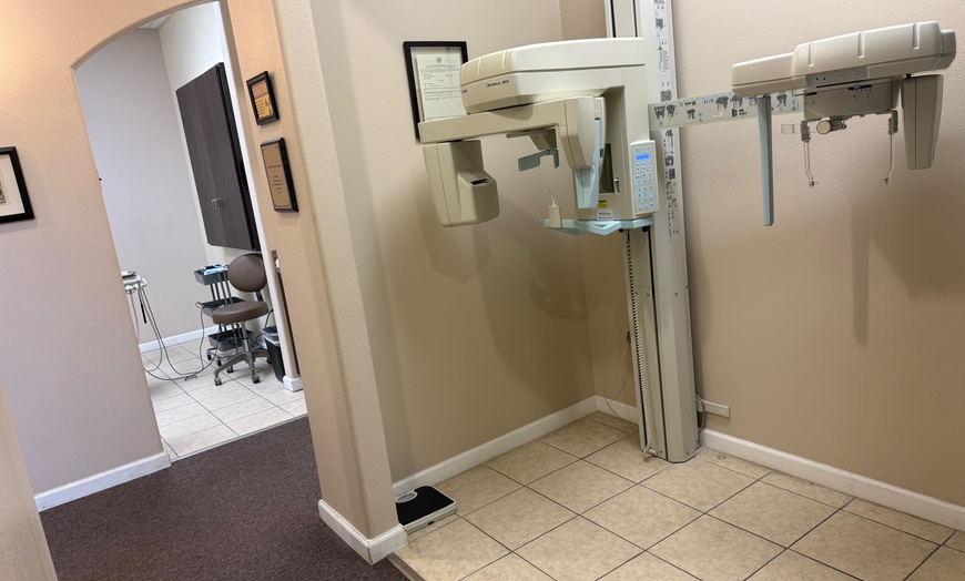 Image 7: Dental Care Package: Dental Exam, Cleaning, X-Rays and More