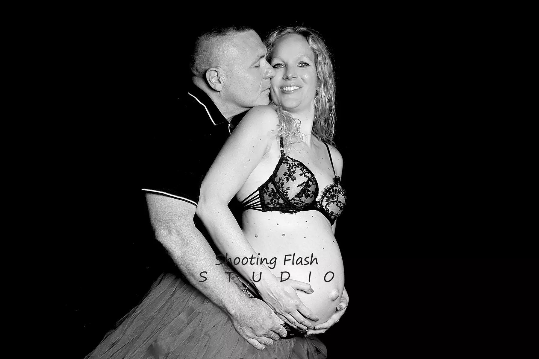 Shooting photo grossesse + nouveau né Shooting flash studio - le spécialiste (jusqu'à 79% de remise)