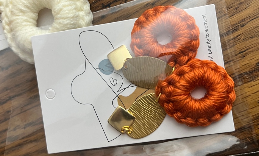 Image 3: Build Your Own Customized Earrings with Metal & Crotchet Pieces