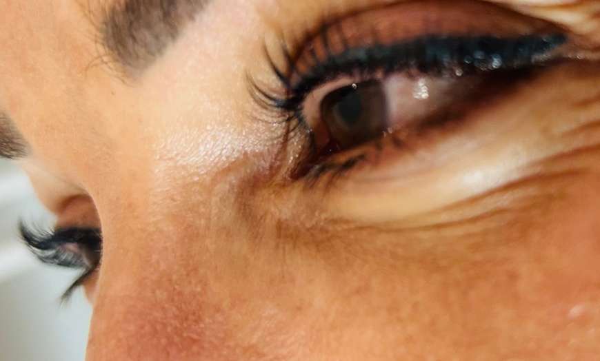 Image 4: Rehaussement de cils avec teinture et extension de cils