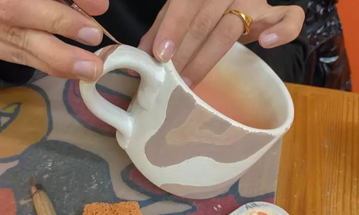 Taller creativo a elegir con picoteo y bebida para 1 o 2 personas