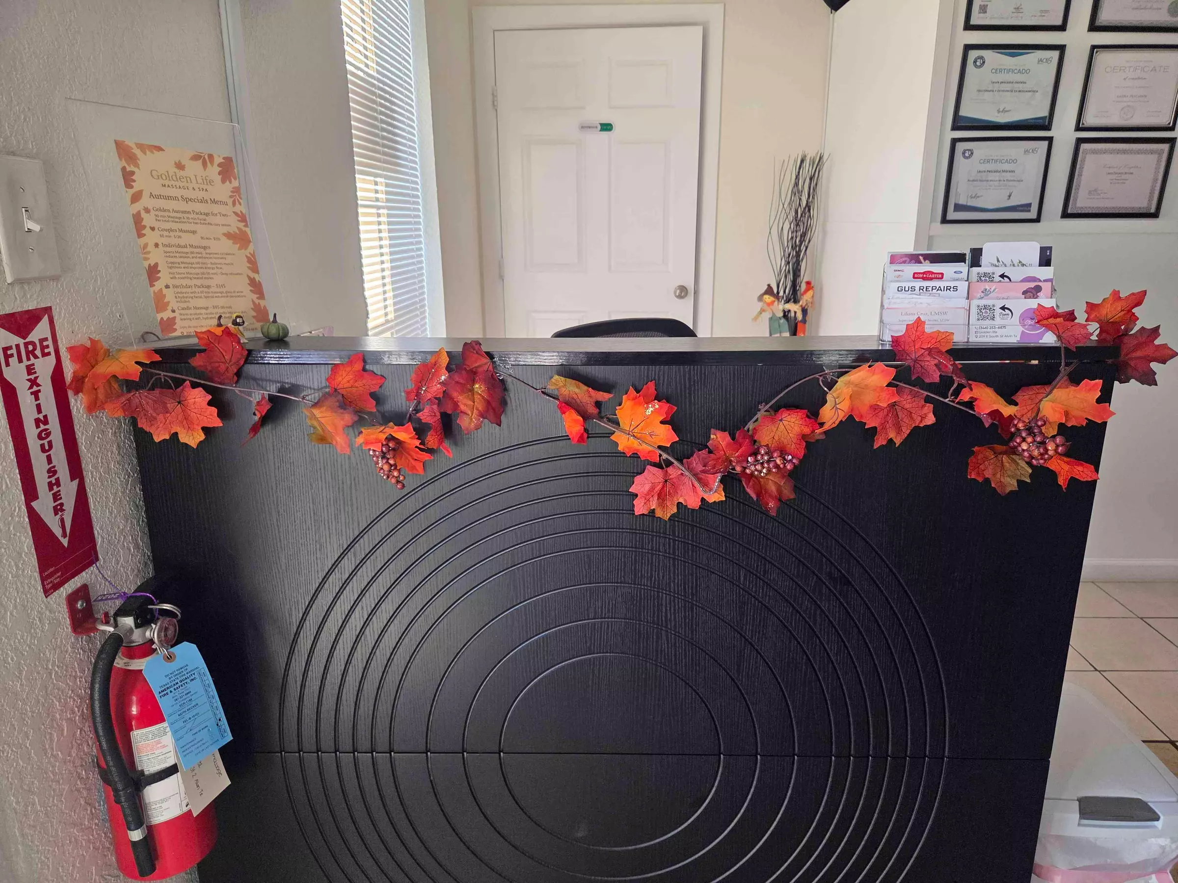 60 or 90 Minute Couples or Fusion Massage w/ Hot Towels and Hot stones