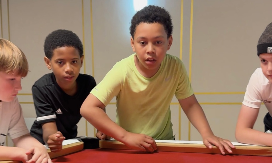 Image 2: Entertainment Room for 2 Hours w/ Refreshment-Up to 6, 12 or 30 People