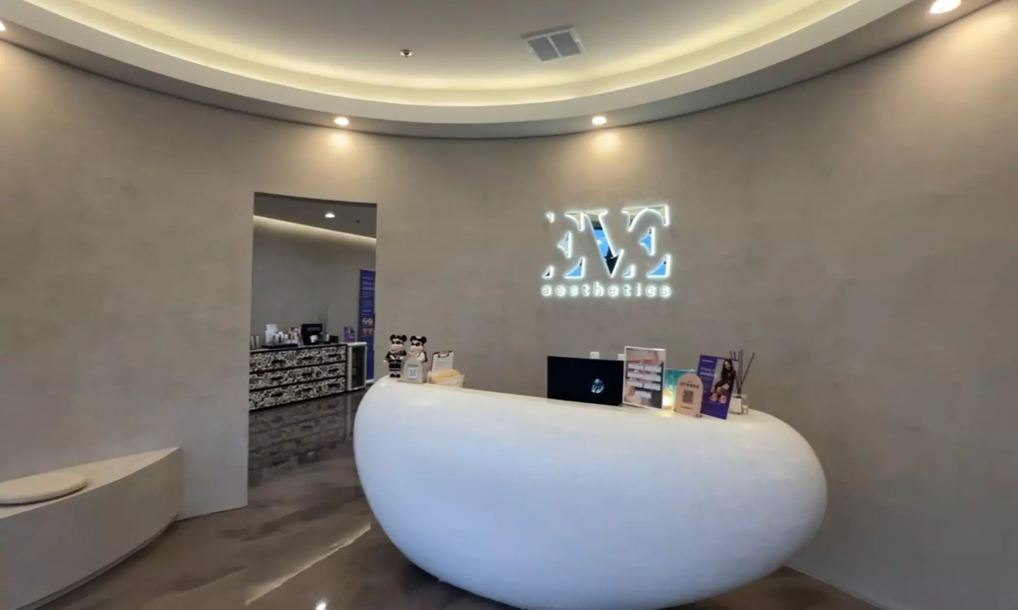 Indulge in Luxury Tranquil Head Spa Experience with Acupressure, Scalp Lift, & Deep Relaxation - Up to 46% Off - Second Medium