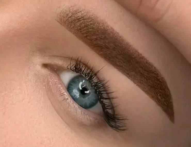 Mikropigmentierung – Powder Brows mit optionalem Touch-Up für 1 Person