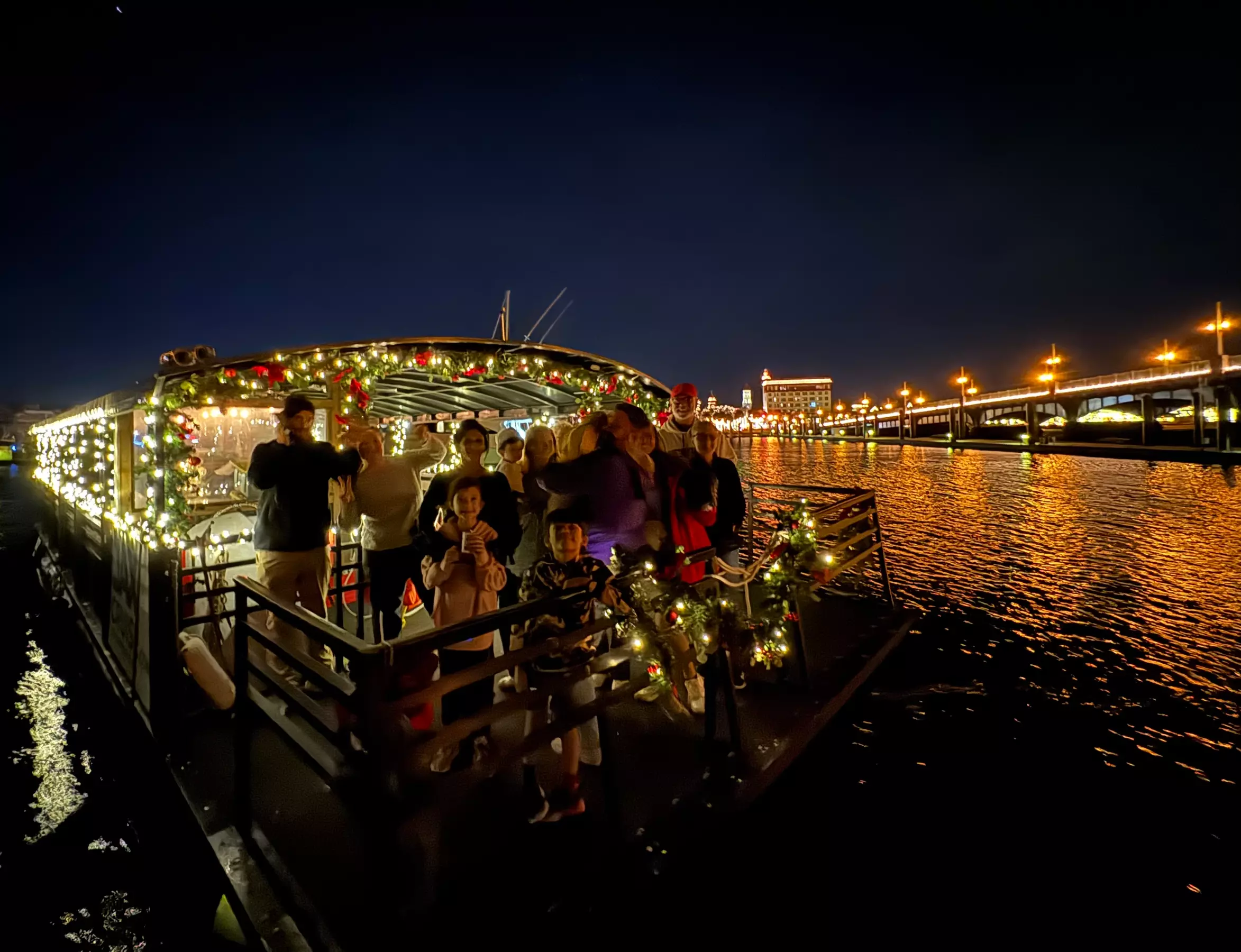 Enjoy Sunset Dinner, Nights of Lights, or New Years Eve Cruises