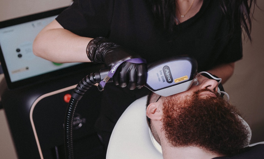 Image 1: 6 Laser Hair Removal Sessions on XS, Small, or Medium Areas