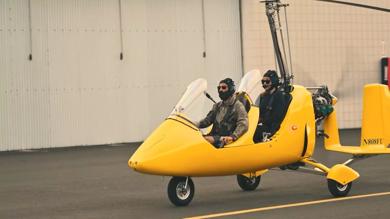 Explore Oahu's Sky: 30-Min Gyroplane Experience for upto 4 People
