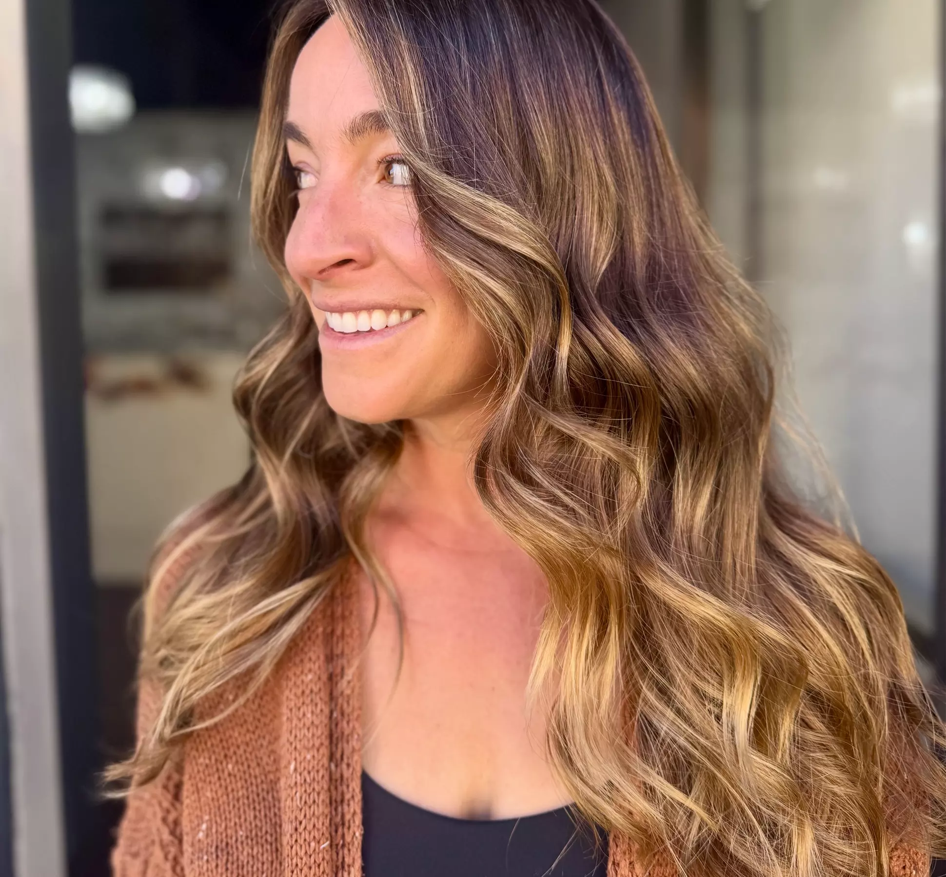 Women’s Haircut & Conditioning w/w/o Root Touch up, Highlight or More