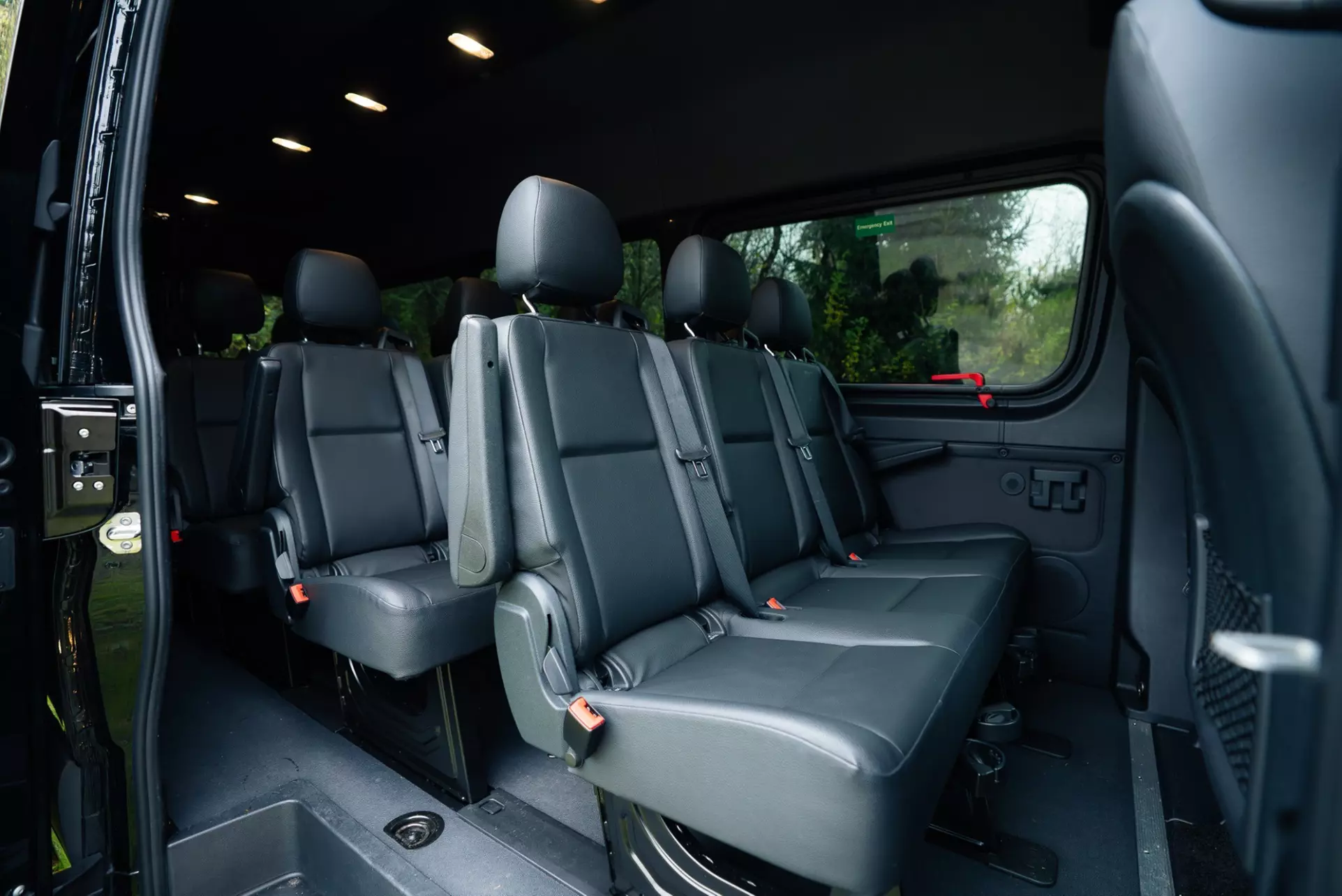 Up to30%Off on Airport Transfer One Way or Round Trip SUV/VAN