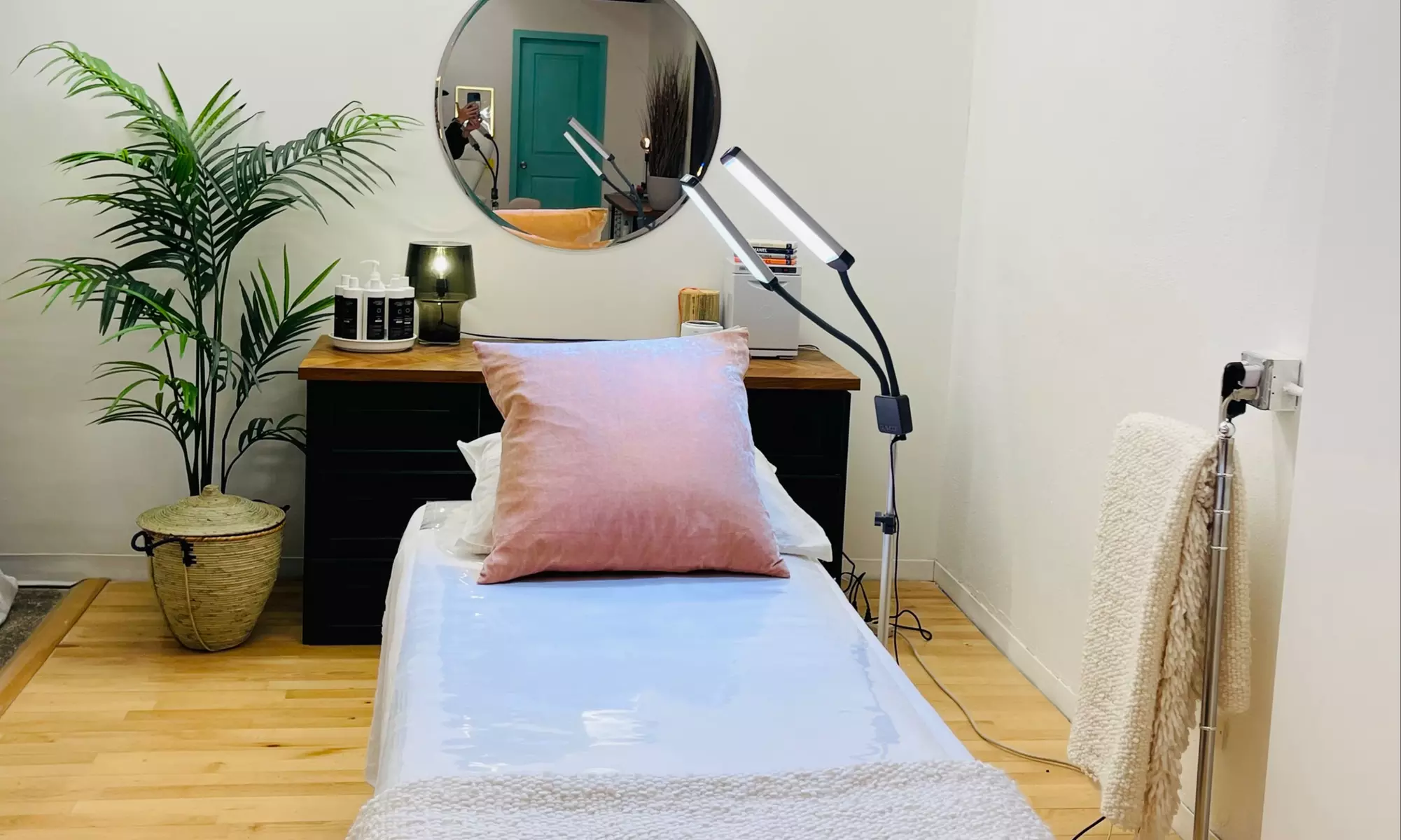 Up to 64% Off on HydraFacial at Prep Beauty Bar