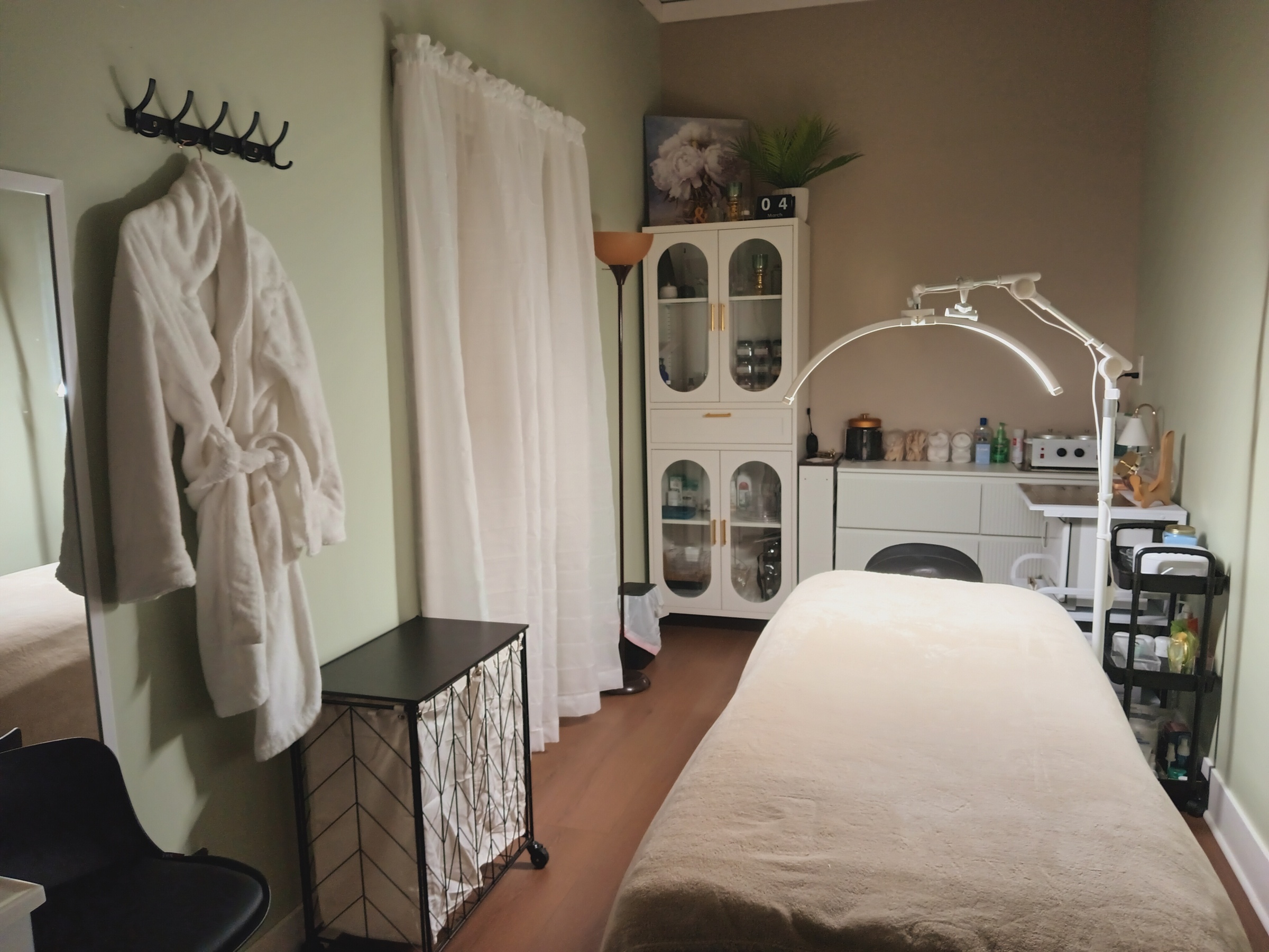 90-Min Lux Facial, Hot Stone Massage, & Sugar Rose Foot Scrub Ritual