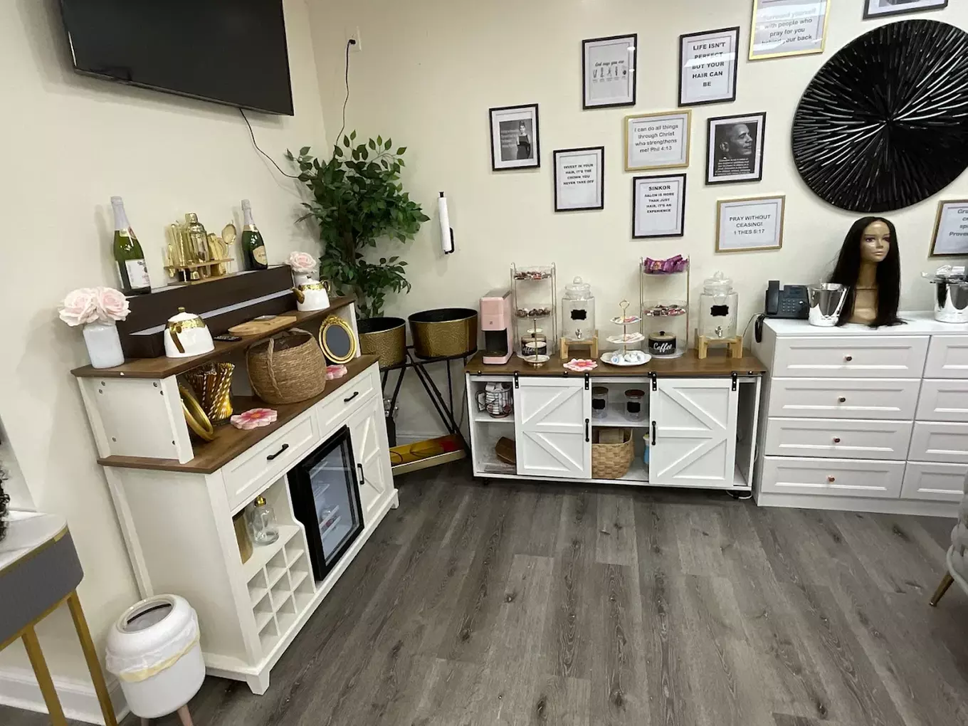 Chemical Peel Facial with LED Light, Calming Mask & Skin Consultation