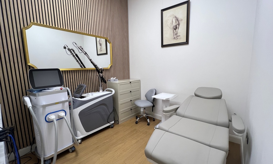 Image 4: Up to 73% Off on Facial - Chemical Peel at bc clinic