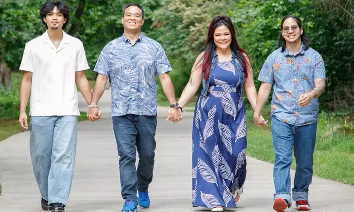 Capture Cherished Moments with Outdoor Family Photo Sessions