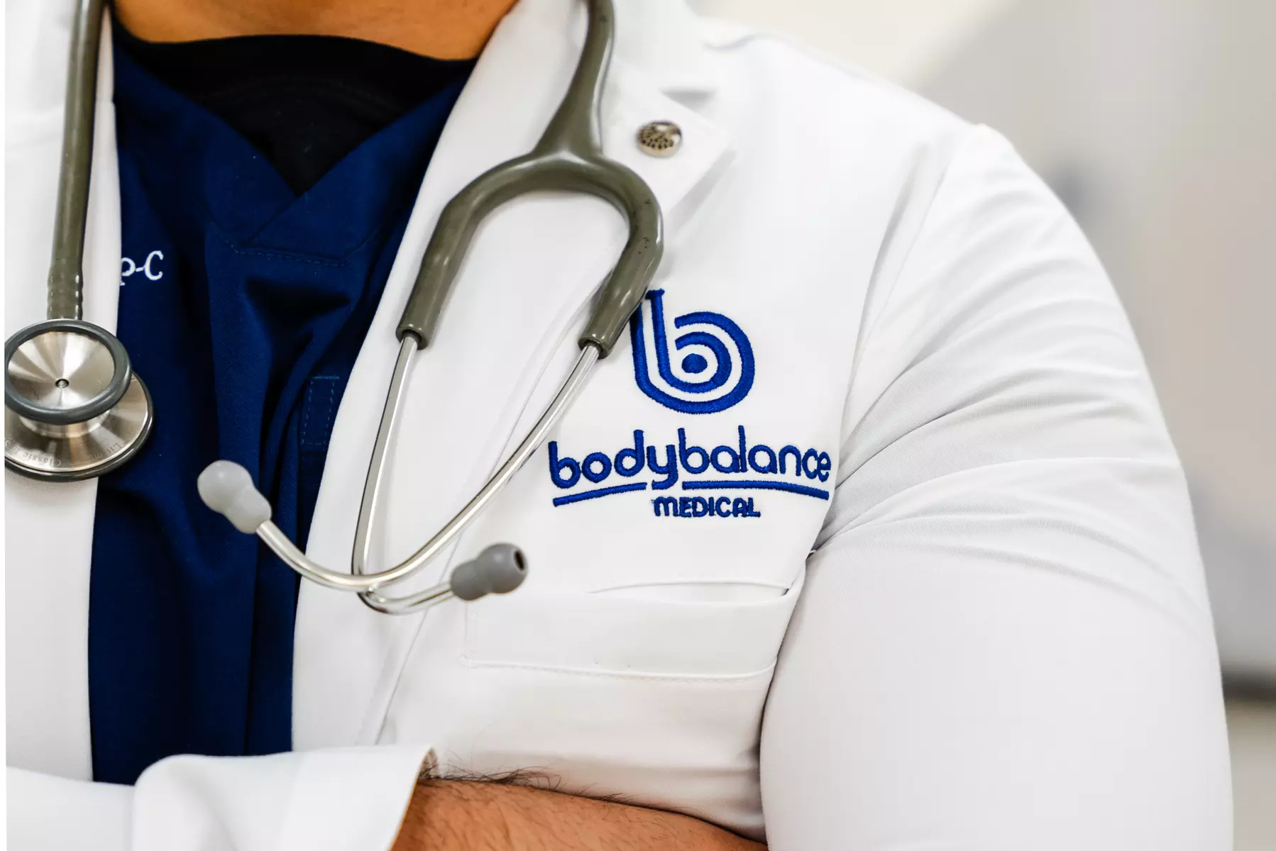 Get Lipo-Mino+B12 Fat-Burn, Hair Growth, Zinc Boost/ Vitamin D Injection @Body Balance Medical(Up to 37% Off) - Primary Image