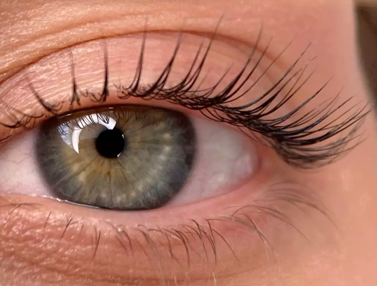 Up to 38% Off on Eyelash Perm at ES BEAUTY HUB LLC - Primary Image