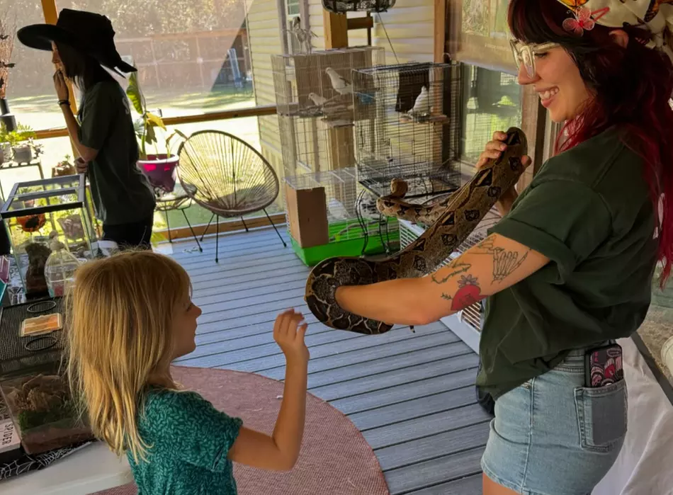 Zookeeper for a Day Experience – Sunset Wildlife Connection Florida