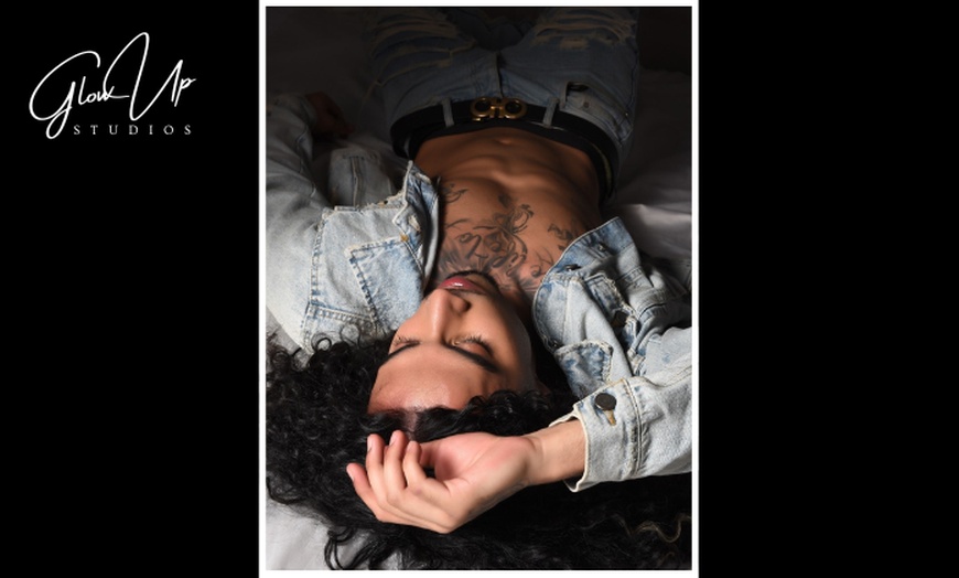 Image 4: Celebrate Self-Expression with Male Empowerment Photoshoot 