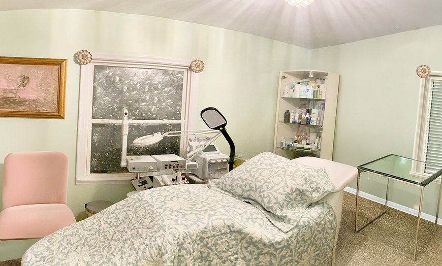Image 3: Manicures, Pedicures & Spa Experiences for Relaxation & Radiance