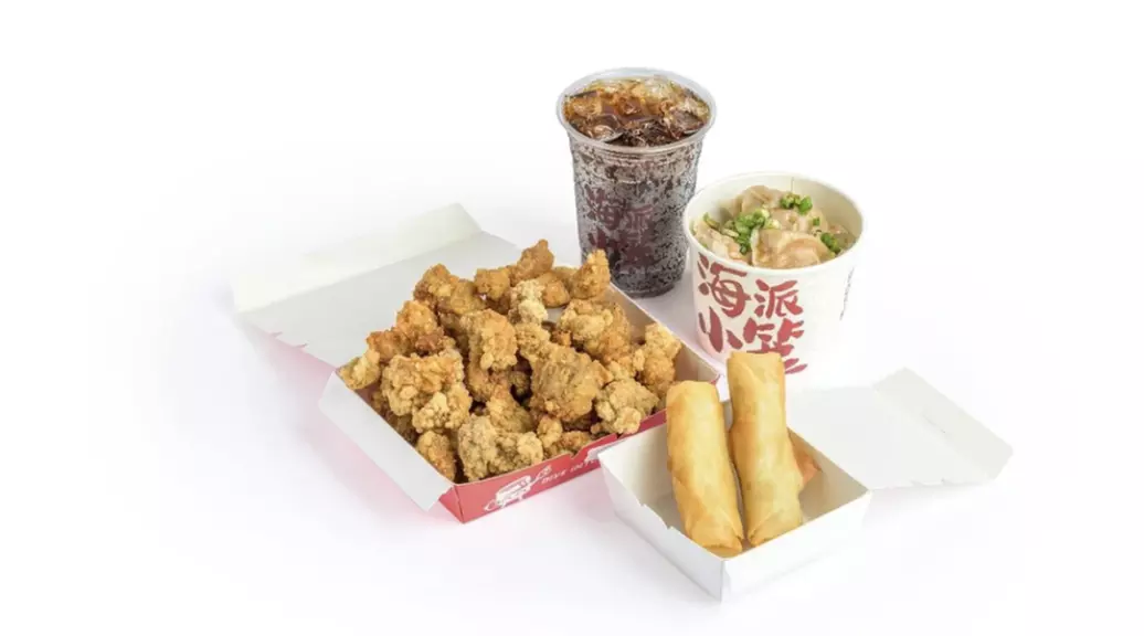 1 or 2 Starter, 2 or 4 Main Dishes, & 2 or 4 Drinks for 2 or 4 People