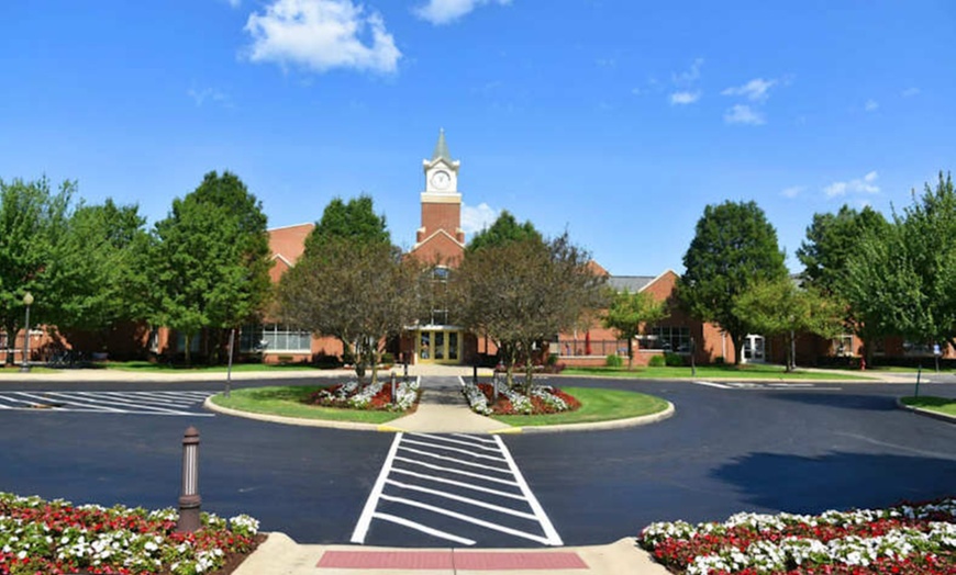 Image 5: Up to 64% Off Boot-Camp or Yoga Classes