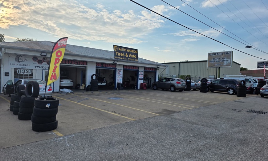 Image 5: Up to 59% Off on Oil Change
