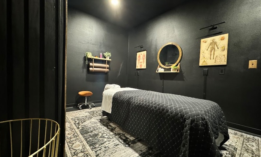 Image 5: Memeberships and Full Facility Access to Rainier Athletic Club