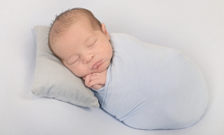 Image 3: Up to 90% Off on Studio Photography at In The Picture 2