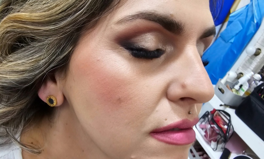 Image 10: Maquillaje natural, de día o de fiesta en Eco Bambú Centro de Belleza (hasta 53% de descuento)