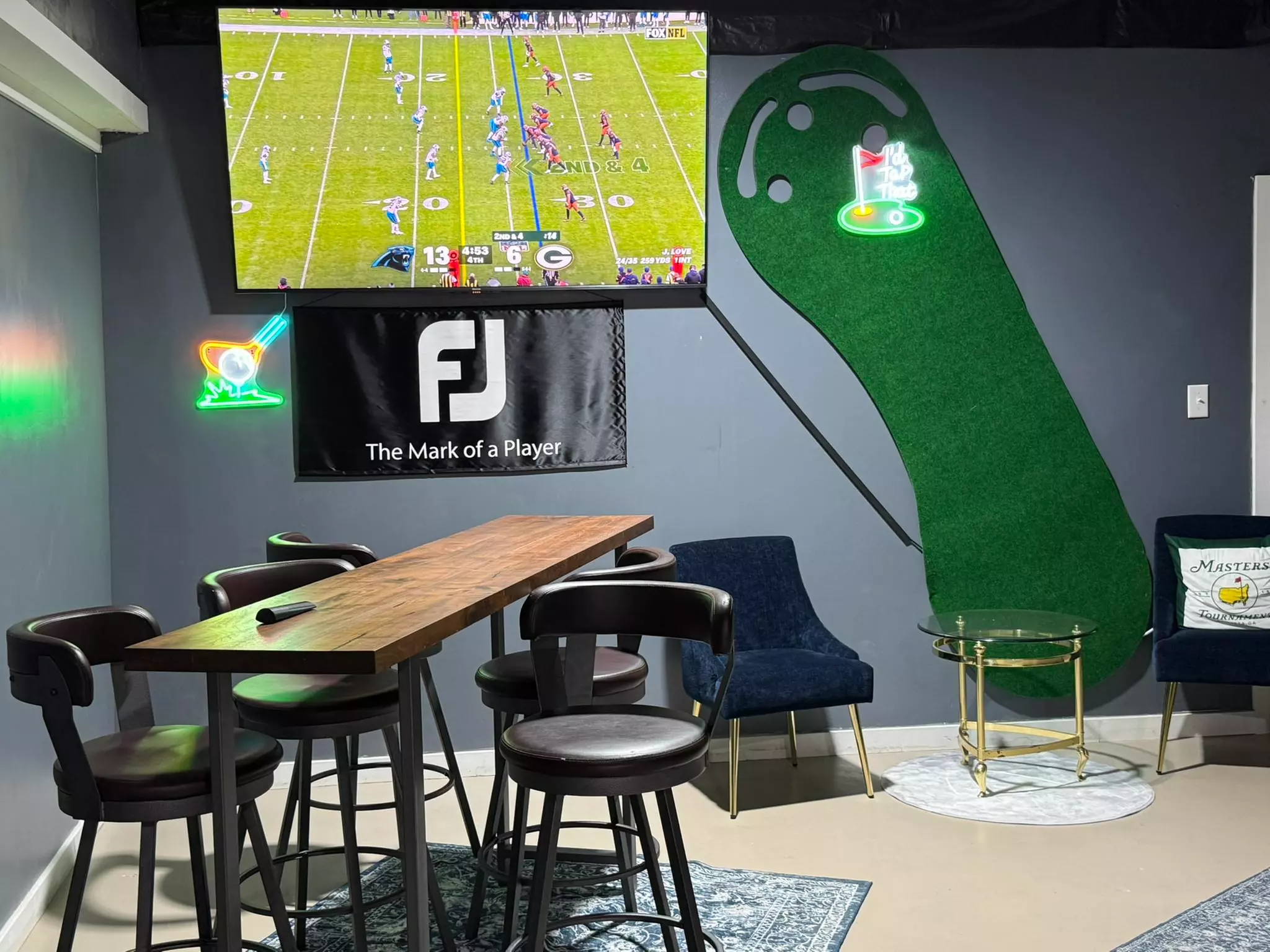 Indoor Golf Simulator Experience with GC Hawk Tech at The Golf Place