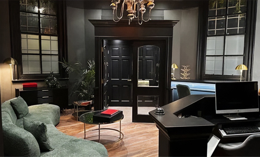 Image 4: 80% on Boudoir Photography at Curves Photography Studios LTD