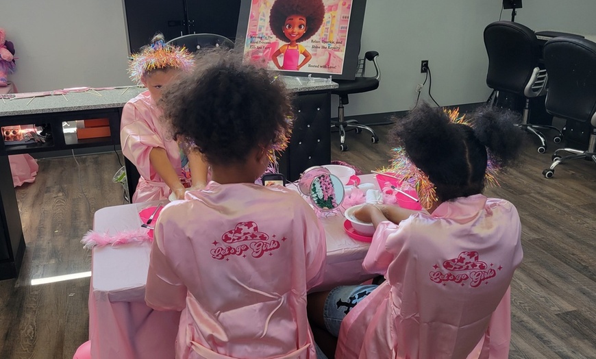 Image 2: Kids Spa Party - Drop-Off Sessions!