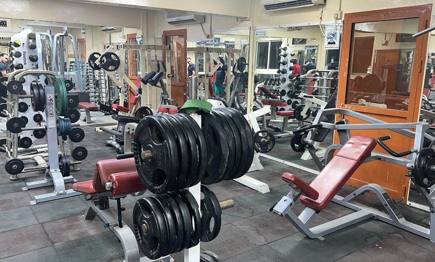 Image 2: Up to 67% Off on  at Mussafah Raha Gym | مصفح صناعة راحه جيم