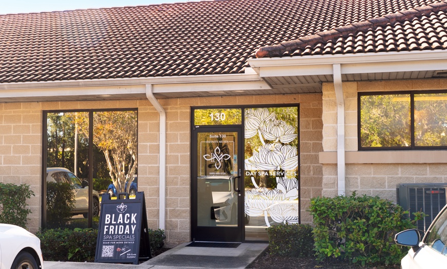 Image 3: Ultimate Mani-Pedi, Facial & Deep Tissue Massage Combos