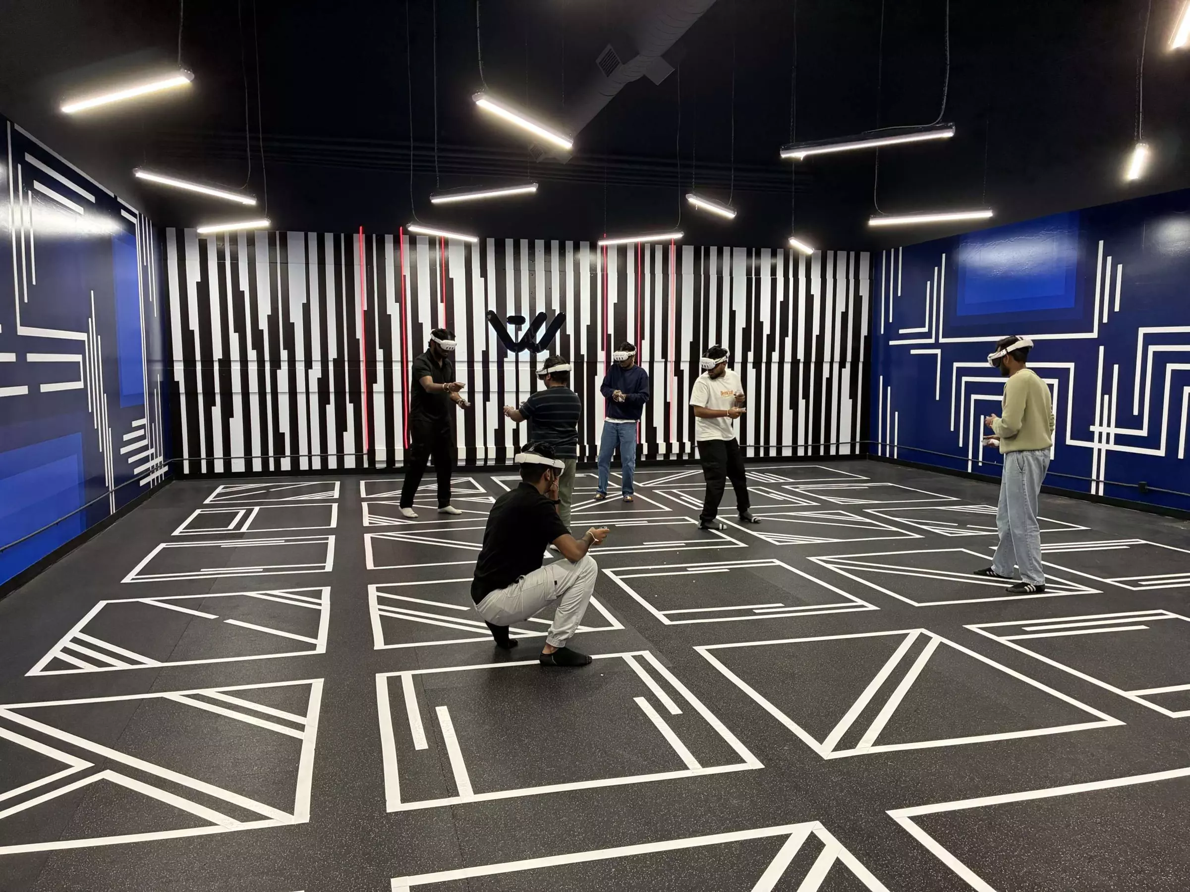 Full-Body VR Immersive Multiplayer Experience For Up to 12 People