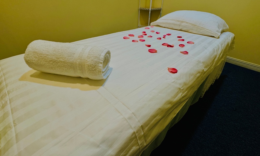 Image 8: Up to 40% Off on Full Body Massage at XYC Massage