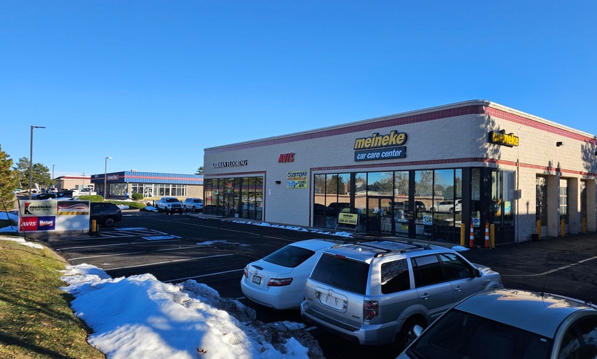 Image 4: Get Wheel Alignment / Balancing at Meineke Car Care Center